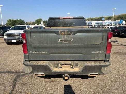 Used 2025 Chevrolet Silverado 1500 Custom Trail Boss AWD/4WD image 7