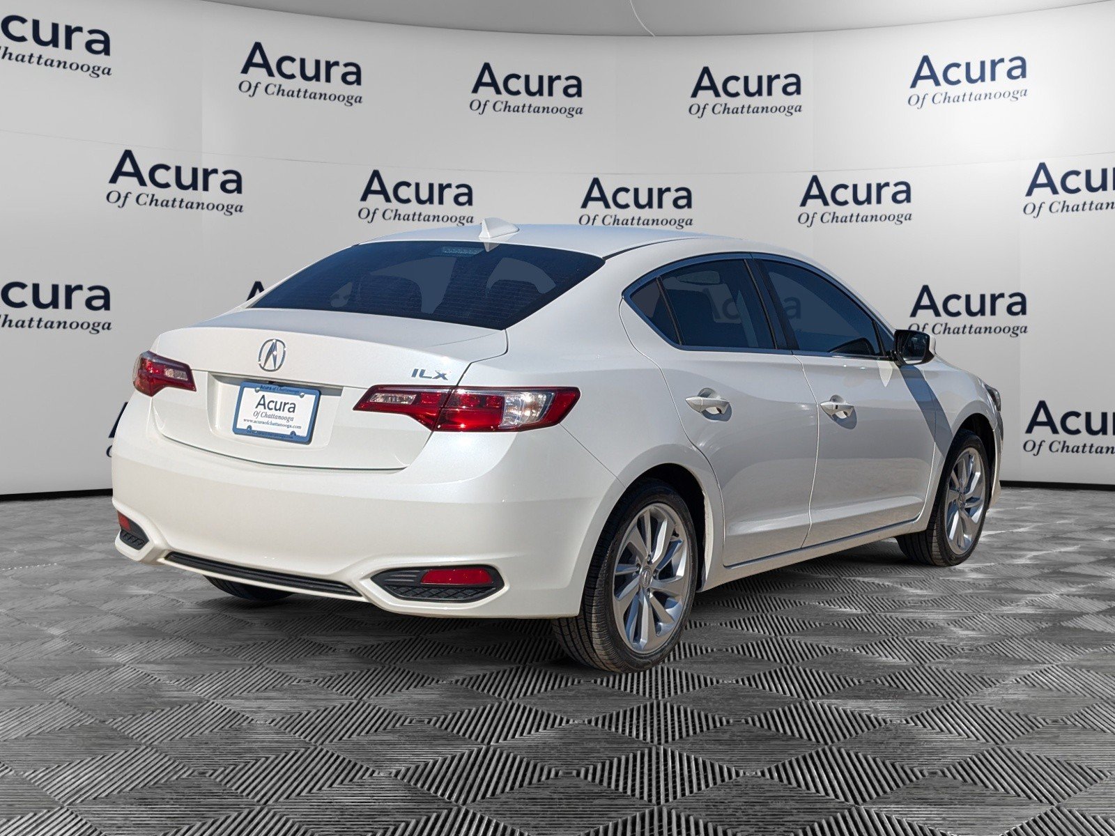 Used 2018 Acura ILX FWD image 5