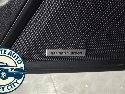 Used 2022 Subaru Legacy Touring XT w/ Tech Package 3 image 22