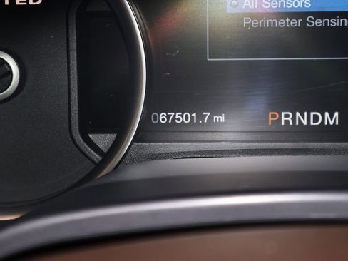 Certified 2019 Ford F150 Limited w/ Trailer Tow Package image 24