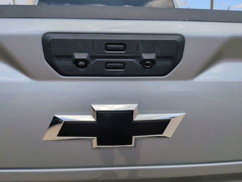 Used 2024 Chevrolet Silverado 1500 Custom Trail Boss image 38