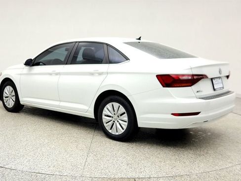 Used 2019 Volkswagen Jetta S w/ Driver Assistance Package FWD image 7