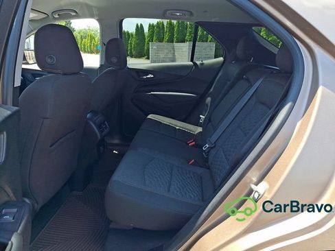 Used 2019 Chevrolet Equinox LT FWD image 10