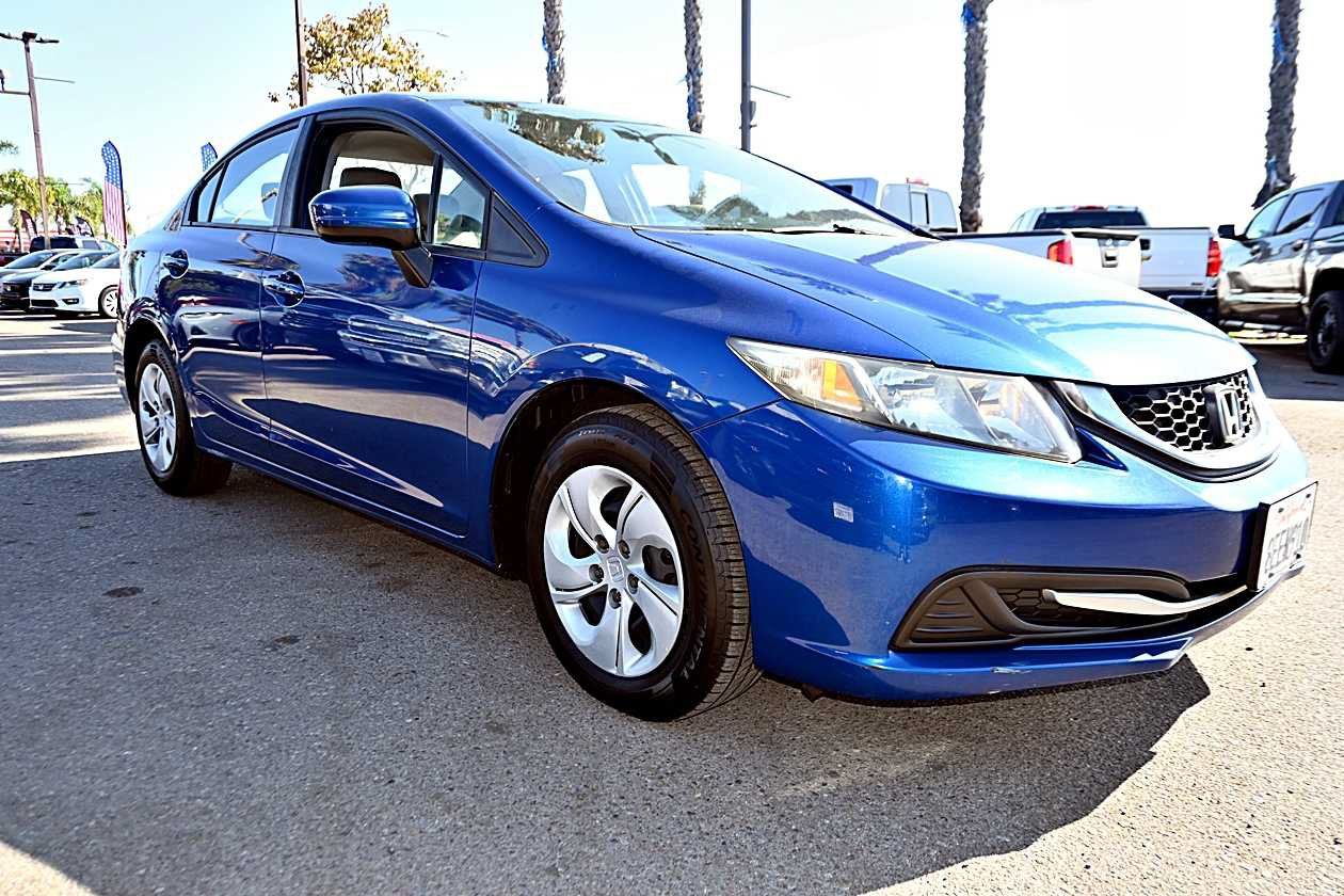 Used 2015 Honda Civic LX image 3