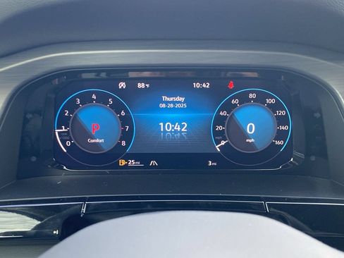 New 2026 Volkswagen Atlas Cross Sport SE FWD image 26