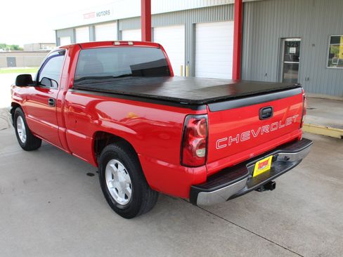 Used 2006 Chevrolet Silverado 1500 LS RWD image 32