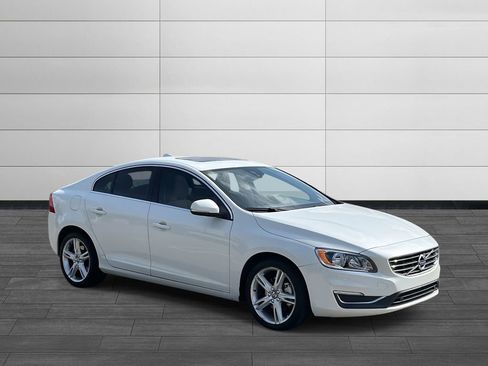 Used 2016 Volvo S60 T5 Premier w/ Convenience Package image 7