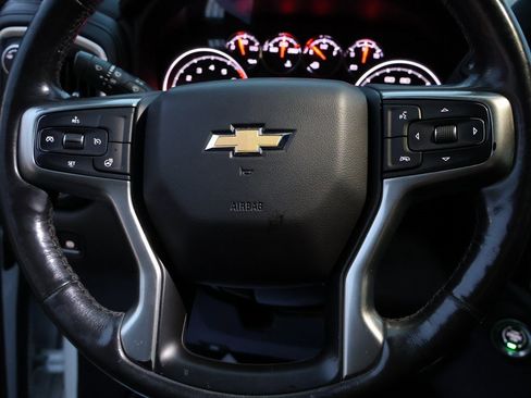 Used 2020 Chevrolet Silverado 2500 LTZ image 41