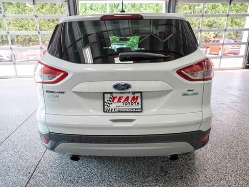 Used 2014 Ford Escape SE FWD image 3
