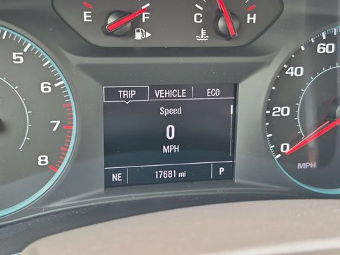 Certified 2022 Chevrolet Malibu LS FWD image 12