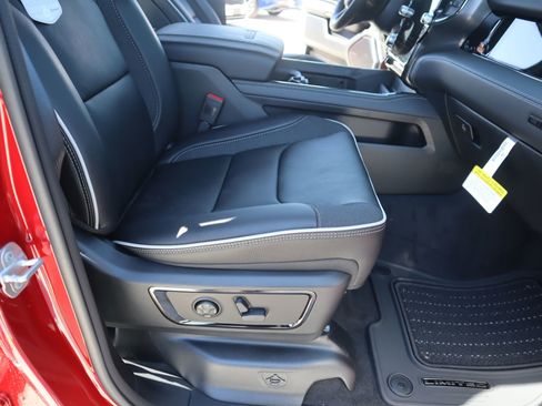 New 2026 RAM 1500 Limited image 14