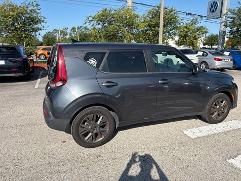 Used 2021 Kia Soul S FWD image 22