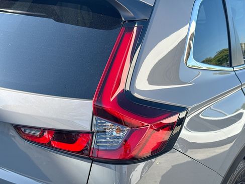 Certified 2023 Honda CR-V Sport image 27
