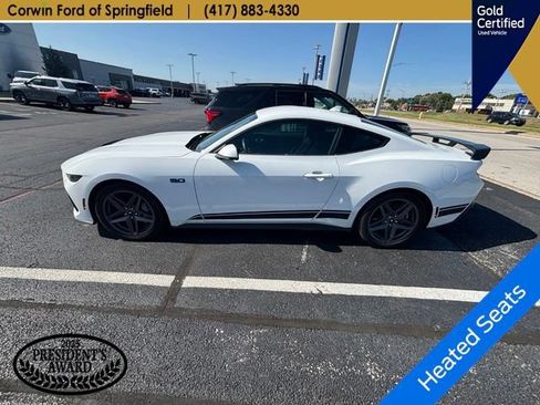 Used 2025 Ford Mustang GT Premium RWD image 8