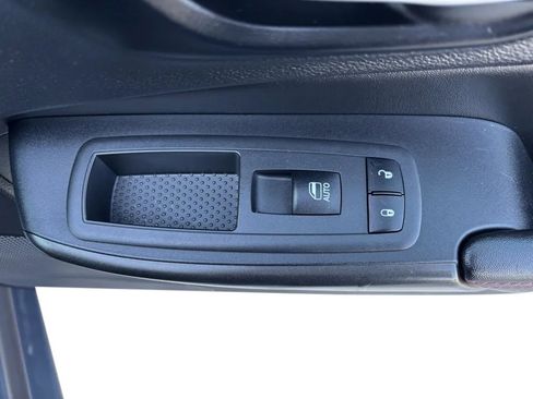 Used 2021 Jeep Cherokee Trailhawk w/ Sun, Sound & Nav Group image 33