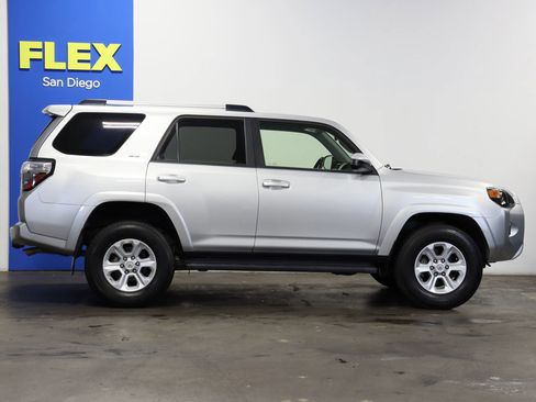 Used 2019 Toyota 4Runner SR5 image 7