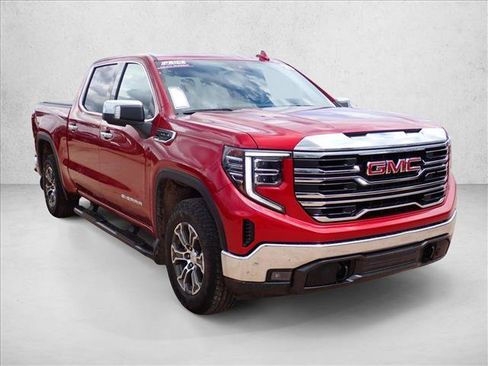 Used 2023 GMC Sierra 1500 SLT w/ SLT Convenience Package AWD/4WD image 6
