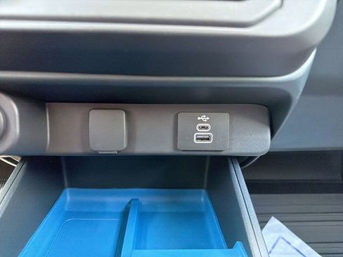 New 2026 Ford Maverick XLT w/ XLT Luxury Package image 28