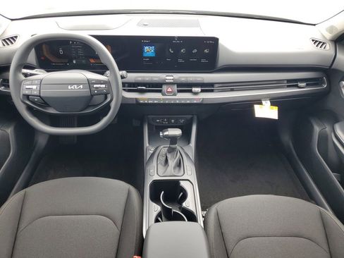 New 2026 Kia K4 LXS image 23