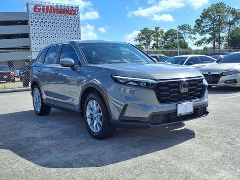Certified 2025 Honda CR-V EX image 2