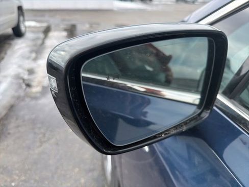 Certified 2023 Buick Enclave Essence image 10