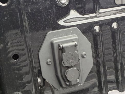 New 2026 Ford F250 Platinum image 14