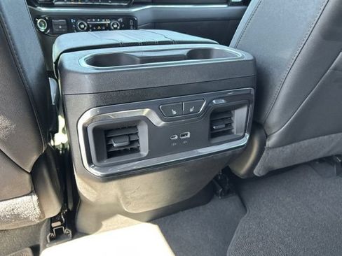 Used 2024 Chevrolet Silverado 1500 High Country w/ Technology Package AWD/4WD image 21