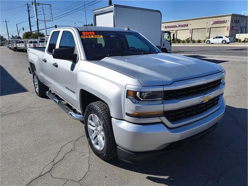 Used 2019 Chevrolet Silverado 1500 Custom w/ LPO, Essentials Package image 2