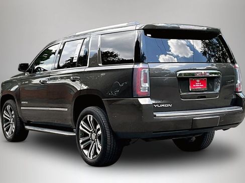 Used 2020 GMC Yukon Denali RWD image 4