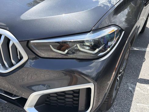 Used 2023 BMW X6 xDrive40i w/ Luxury Seating Package AWD/4WD image 10