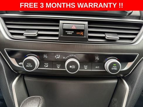 Used 2018 Honda Accord LX image 19