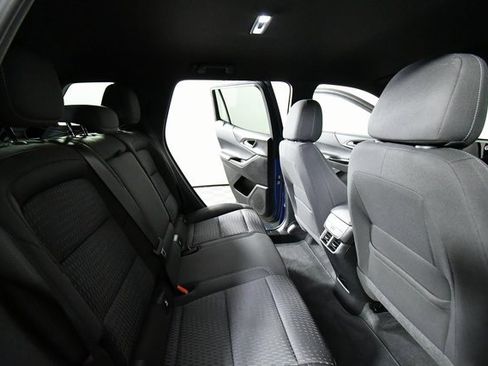 Used 2025 Chevrolet Equinox LT w/ Midnight Edition image 23