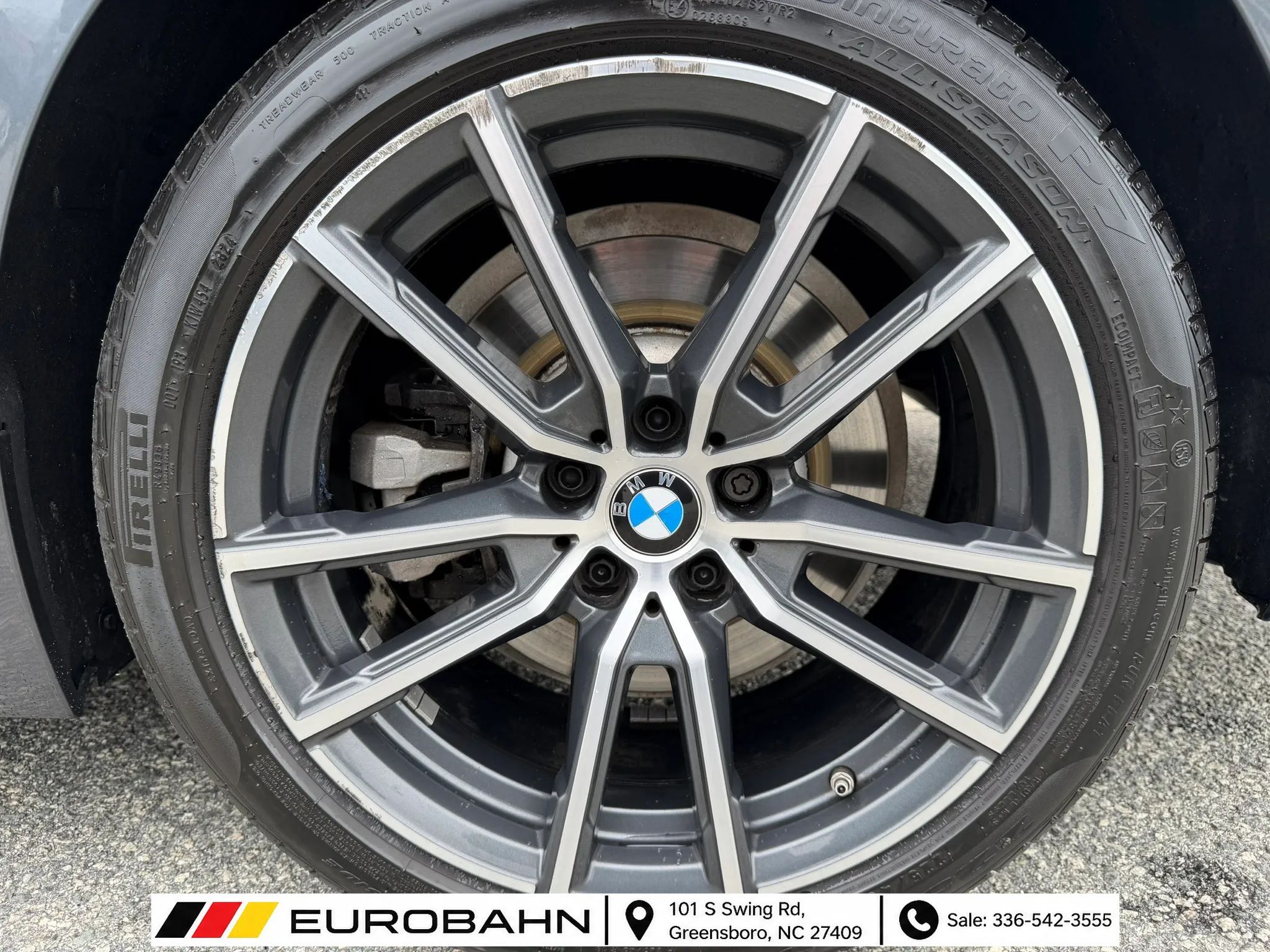Used 2019 BMW 330i xDrive Sedan w/ Convenience Package AWD/4WD image 27