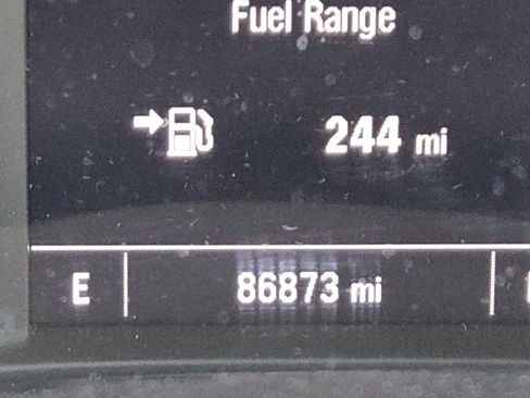 Used 2023 Chevrolet Malibu LT image 17