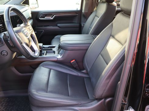 Used 2024 GMC Sierra 1500 SLT w/ SLT Premium Package AWD/4WD image 20