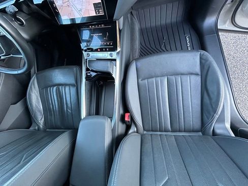 Used 2022 Audi e-tron Premium Plus w/ Premium Plus Package image 67