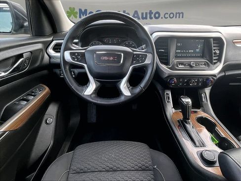 Used 2017 GMC Acadia SLE FWD image 10
