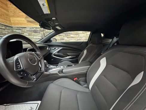 Used 2022 Chevrolet Camaro LT w/ RS Package image 31