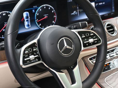 Used 2020 Mercedes-Benz E 350 4MATIC Sedan w/ Parking Assistance Package image 9