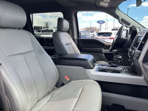 Used 2018 Ford F150 Lariat image 26