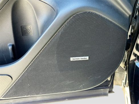 Used 2021 Subaru Forester Limited w/ Popular Package #3 image 19