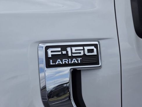 Used 2022 Ford F150 Lariat AWD/4WD image 35