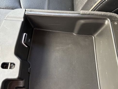 Used 2024 RAM 2500 Laramie w/ Safety Group image 21