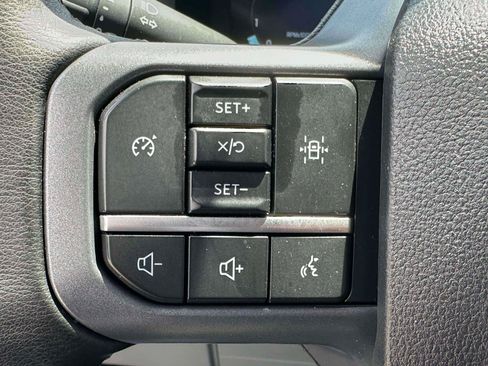 Used 2025 Ford F150 XLT w/ Equipment Group 301A Standard AWD/4WD image 19