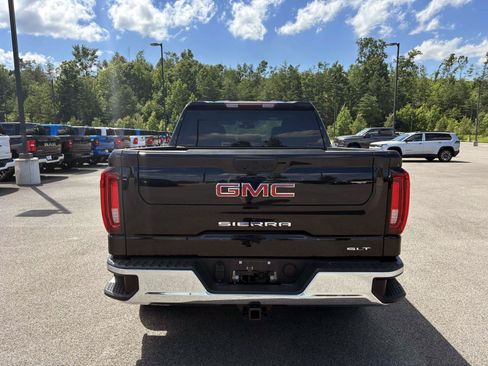 Used 2025 GMC Sierra 1500 SLT AWD/4WD image 5