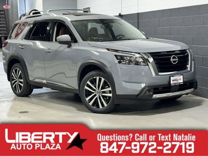 New 2025 Nissan Pathfinder Platinum w/ Cargo Package