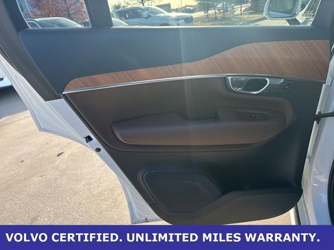 Certified 2023 Volvo XC90 B6 Plus w/ Protection Package Premier image 18