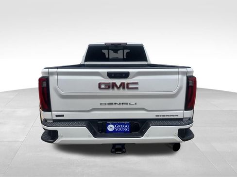 Used 2024 GMC Sierra 3500 Denali w/ Denali Reserve Package AWD/4WD image 9