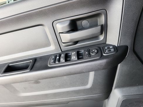 New 2024 RAM 2500 Tradesman w/ Chrome Appearance Group image 16