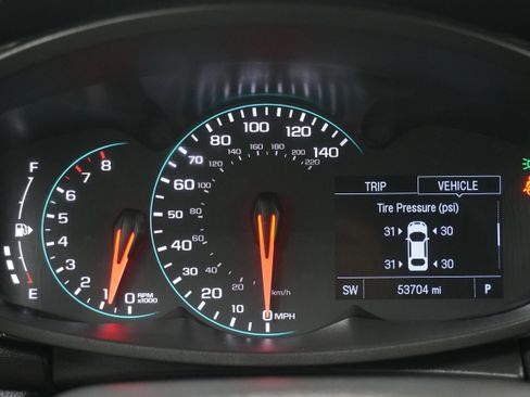 Used 2021 Chevrolet Trax LT w/ LT Convenience Package image 16